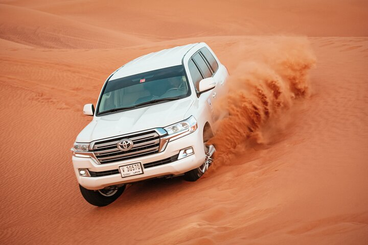 Desert Safari Dubai Dune Bashing